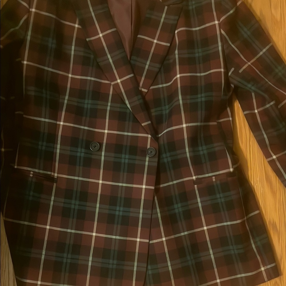 Plaid Blazer in Red and Green with match flared pants, excellent condition - Picture 9 of 13